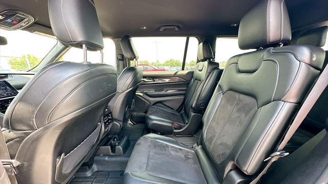 2023 Jeep Grand Cherokee L Laredo X