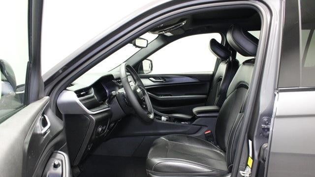 2023 Jeep Grand Cherokee L Laredo X