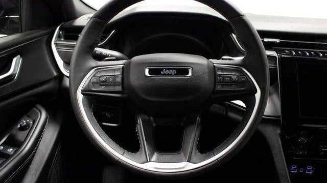 2023 Jeep Grand Cherokee L Laredo X