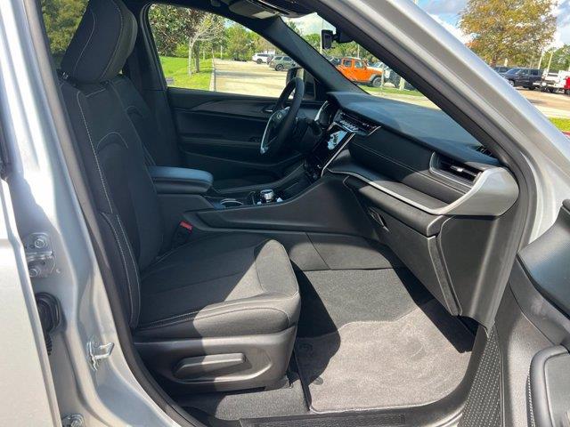 2026 Jeep Cherokee - $33,885