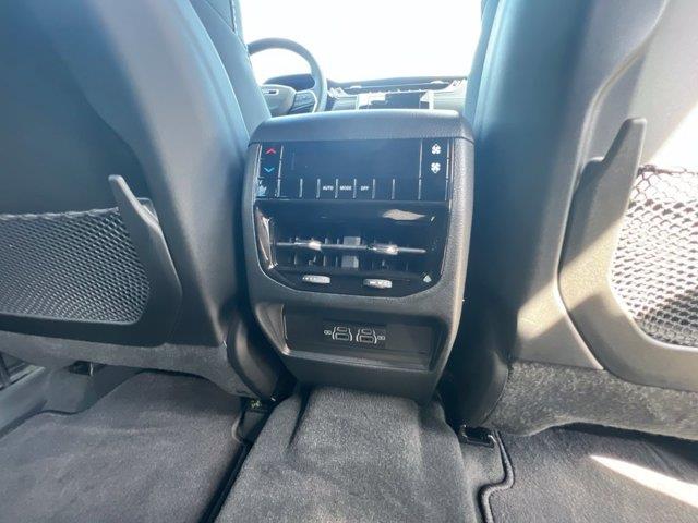 2026 Jeep Cherokee - $33,885