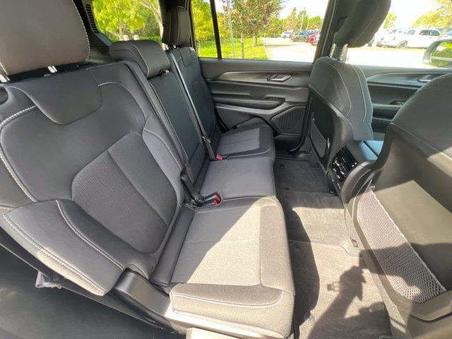 2026 Jeep Cherokee - $33,885