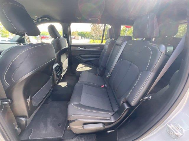 2026 Jeep Cherokee - $33,885