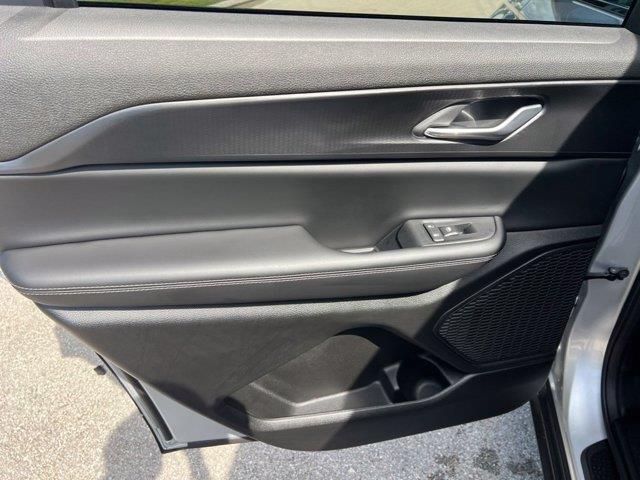 2026 Jeep Cherokee - $33,885