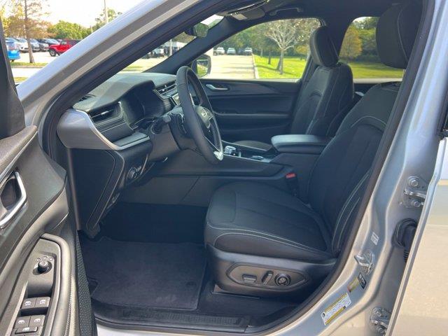 2026 Jeep Cherokee - $33,885