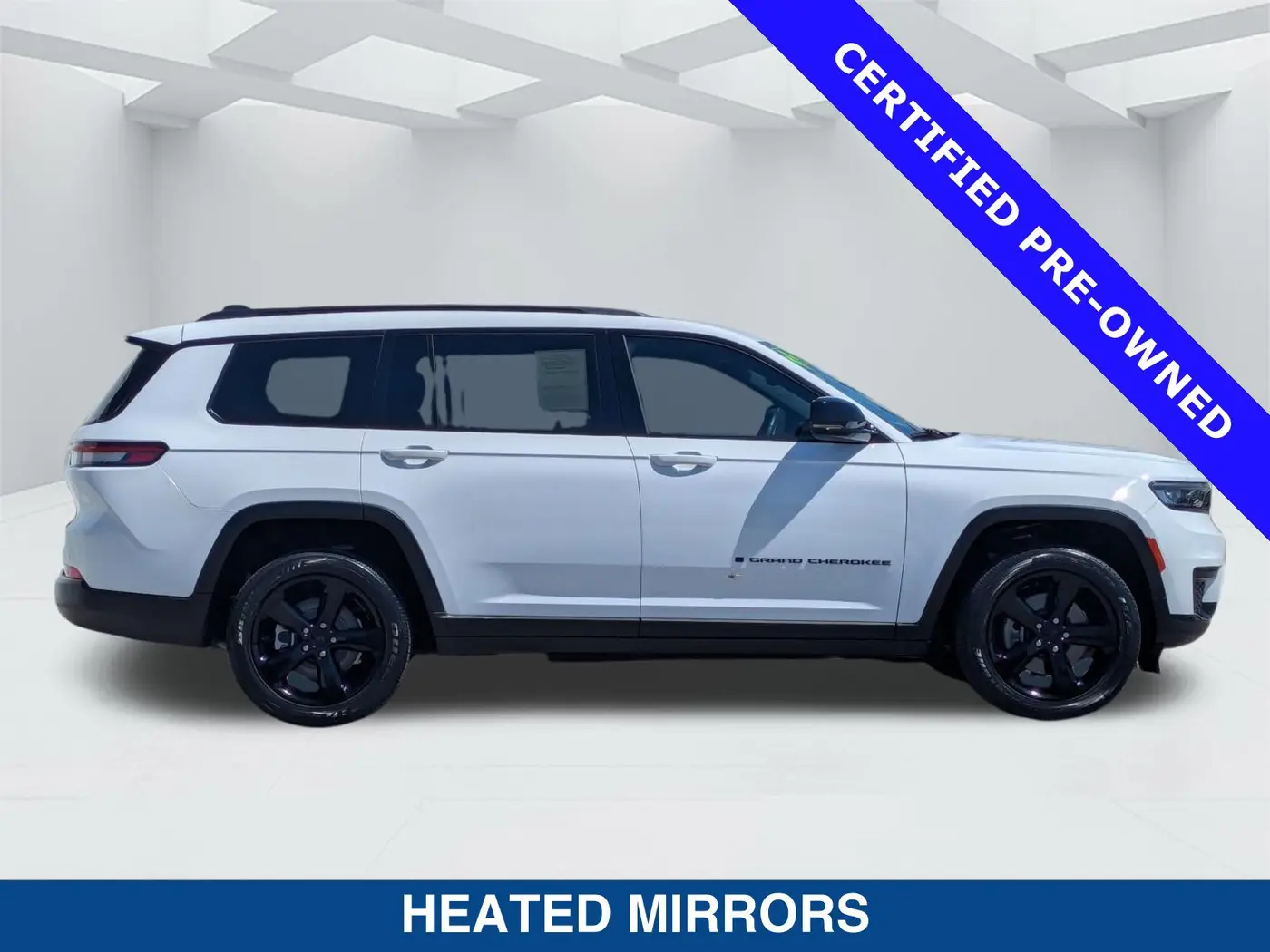 2021 Jeep Cherokee - $28,999