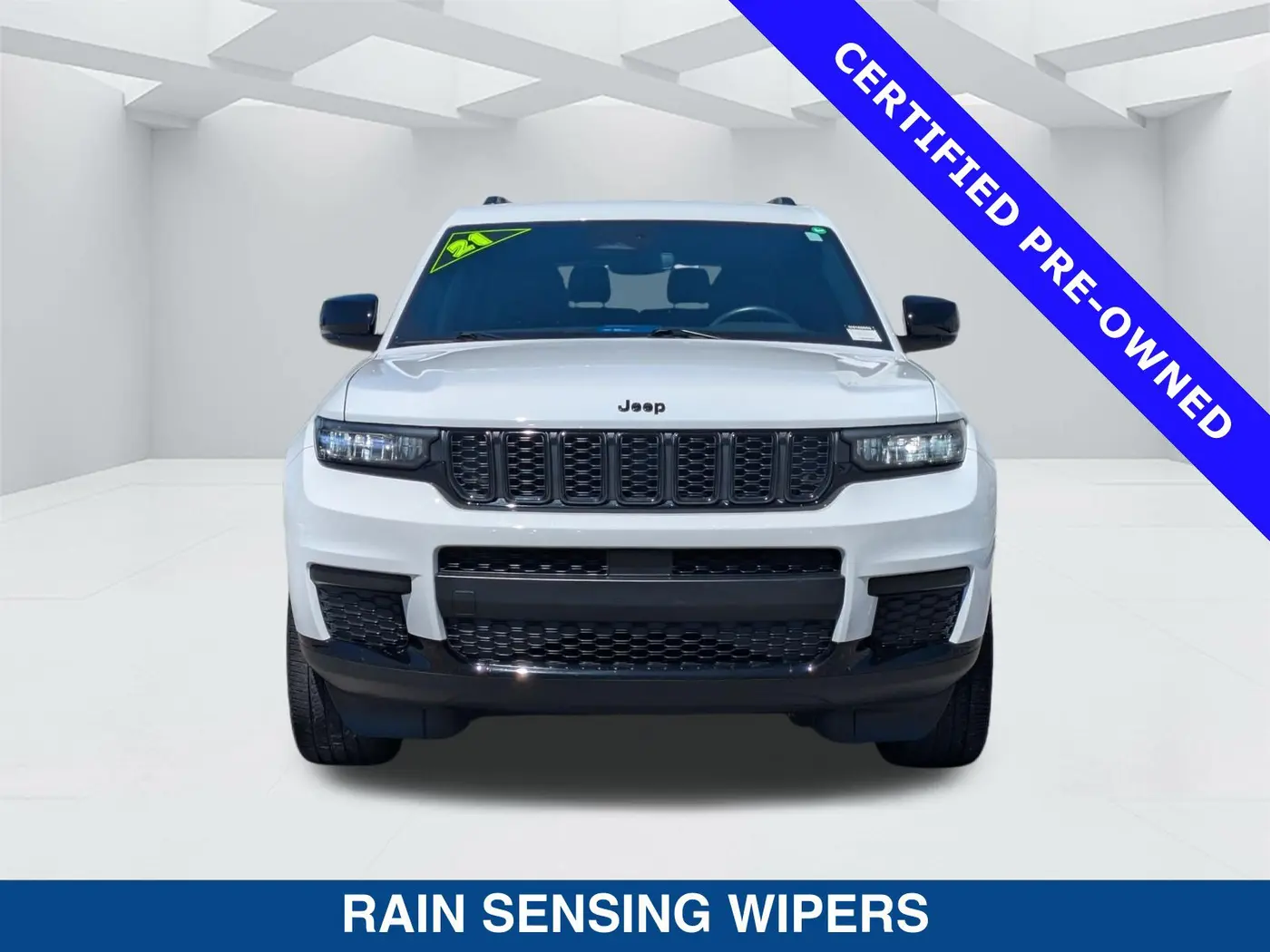 2021 Jeep Cherokee - $28,999