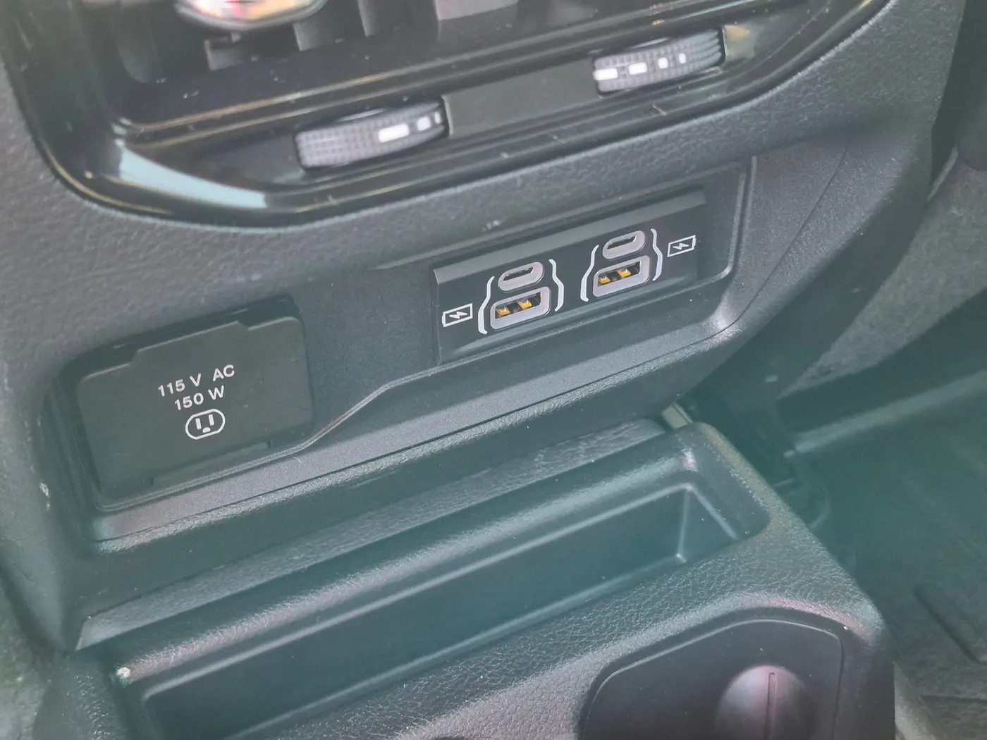 2025 Jeep Cherokee - $34,000