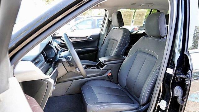 2023 Jeep Grand Cherokee L Laredo X