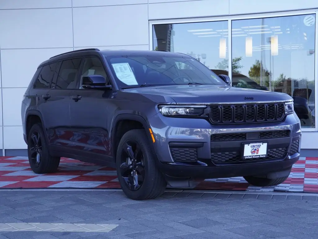 2021 Jeep Cherokee - $24,988