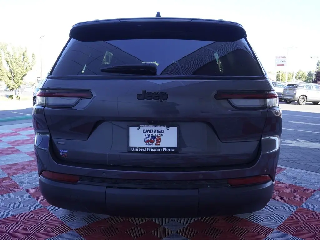 2021 Jeep Cherokee - $24,988