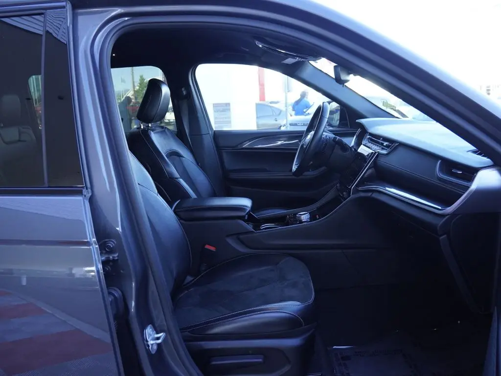 2021 Jeep Cherokee - $24,988