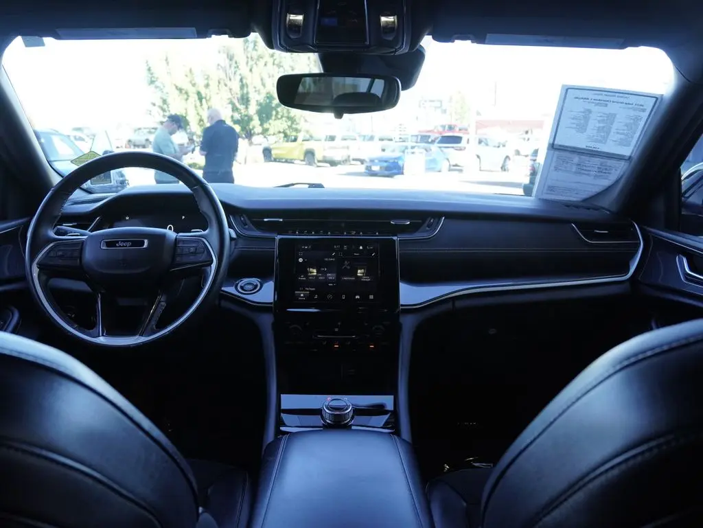 2021 Jeep Cherokee - $24,988