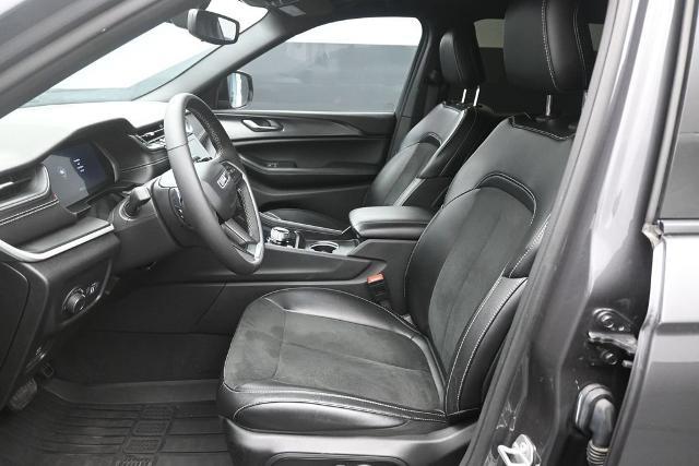 2024 Jeep Cherokee - $29,700