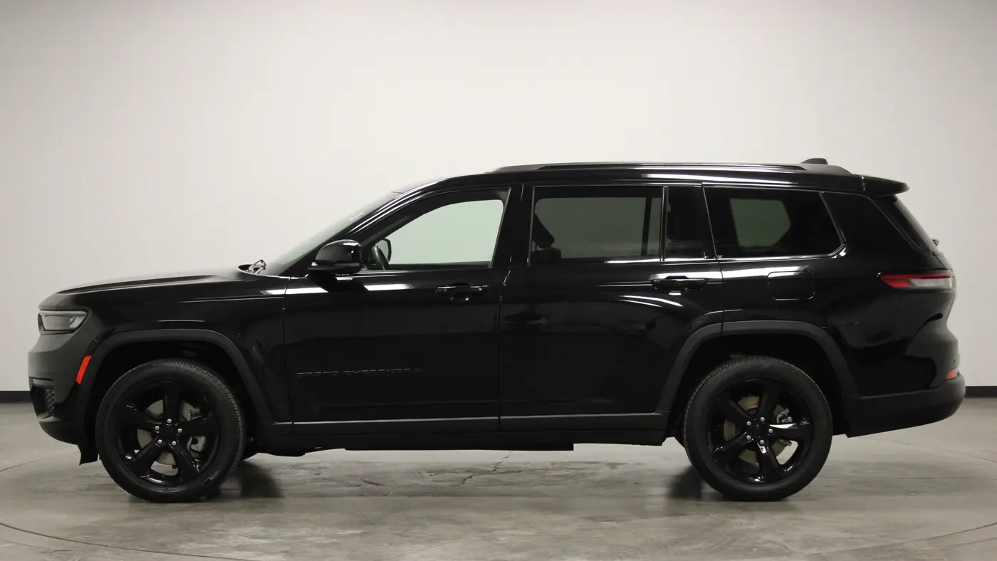 2023 Jeep Grand Cherokee L Laredo X