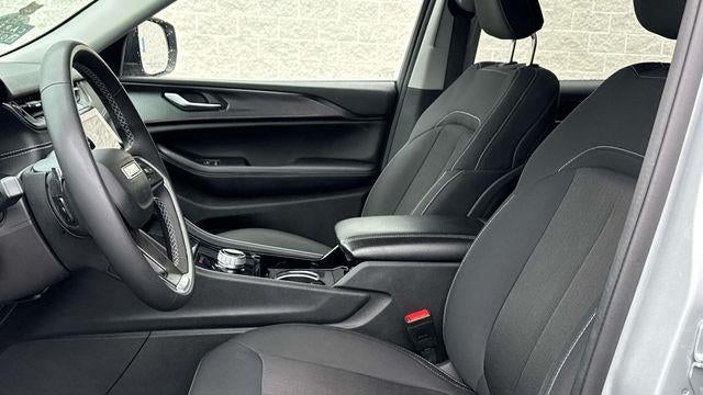 2023 Jeep Grand Cherokee L Laredo X
