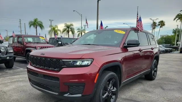 2023 Jeep Grand Cherokee L Laredo X