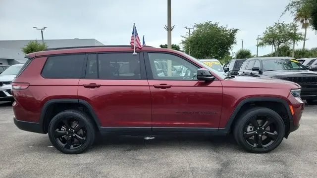 2023 Jeep Grand Cherokee L Laredo X