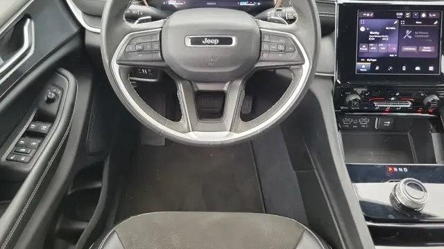 2023 Jeep Grand Cherokee L Laredo X