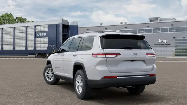 2026 Jeep Grand Cherokee L Laredo