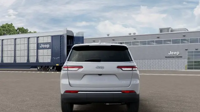 2026 Jeep Grand Cherokee L Laredo