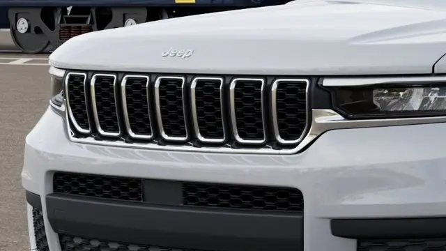 2026 Jeep Grand Cherokee L Laredo