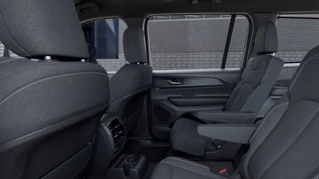 2026 Jeep Grand Cherokee L Laredo