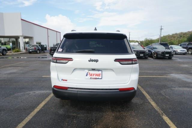 2026 Jeep Cherokee - $43,177