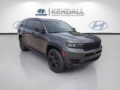 Photo of a 2025 Jeep Grand Cherokee L 4X2 Limited 4DR SUV for sale