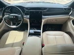 2025 Grand Cherokee L Thumbnail 13