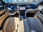 2025 Grand Cherokee L Thumbnail 13