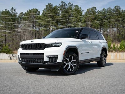 2023 Jeep Grand Cherokee L 4X2 Limited 4DR SUV