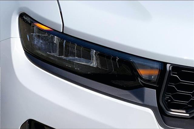 2026 Jeep Cherokee - $42,770