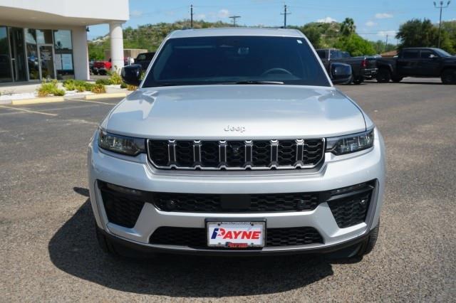 2026 Jeep Cherokee - $42,995