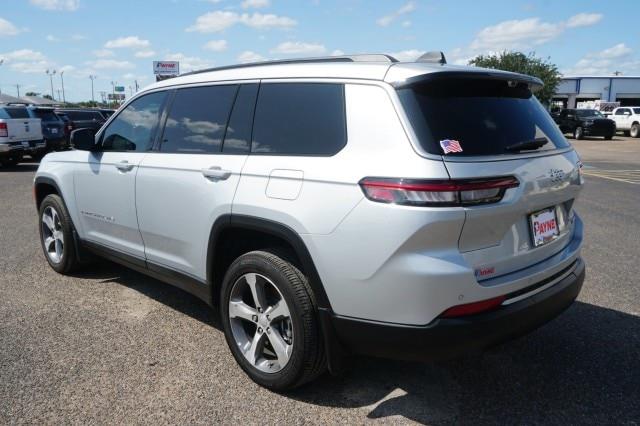 2026 Jeep Cherokee - $42,995