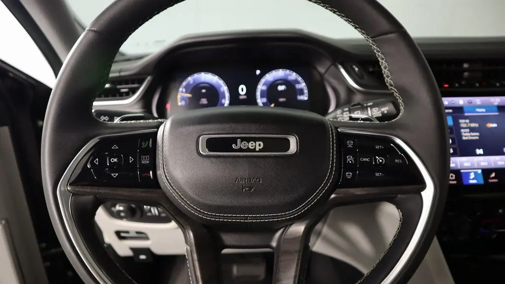 2023 Jeep Grand Cherokee L Overland