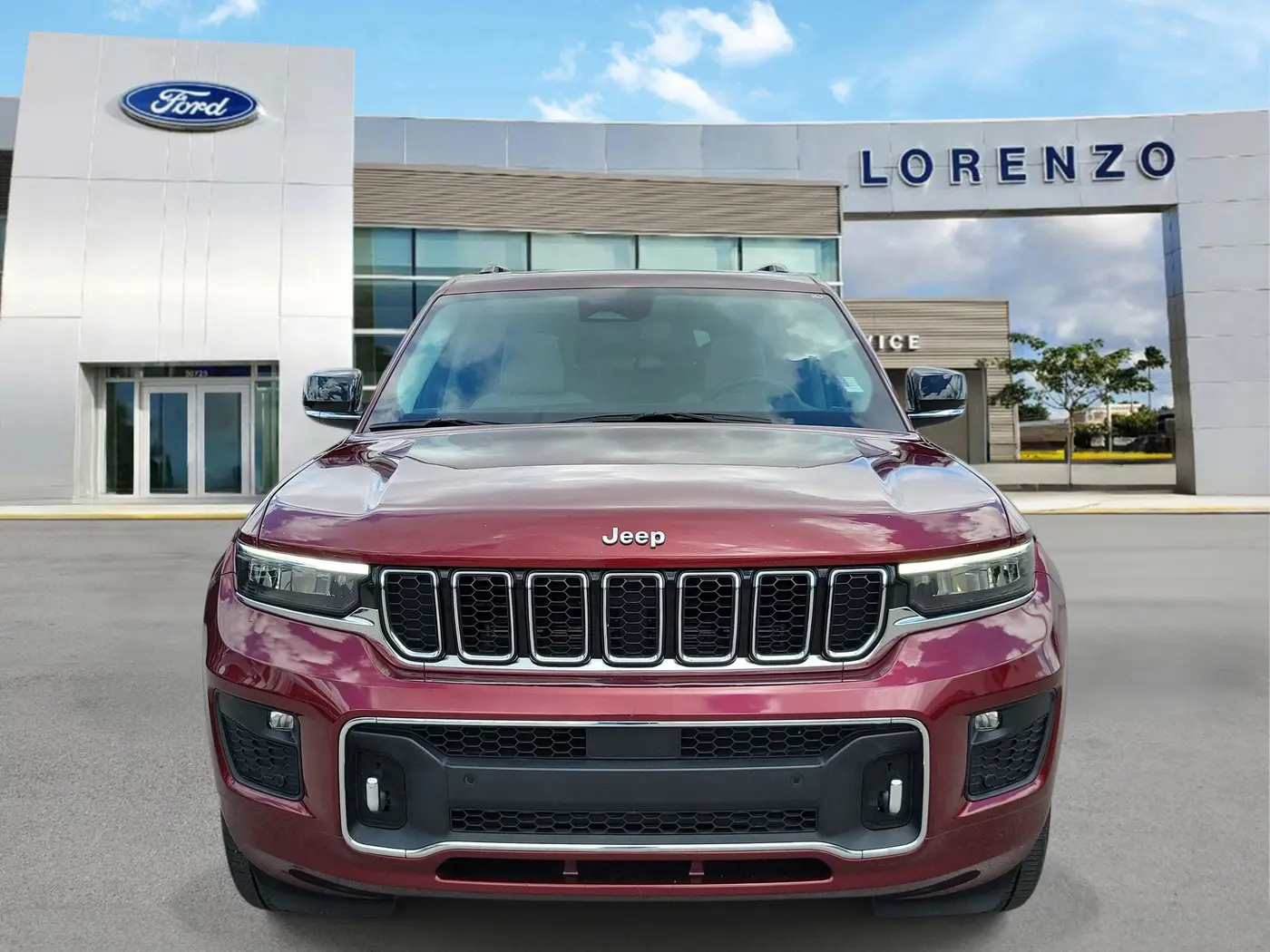 2021 Jeep Cherokee - $27,990