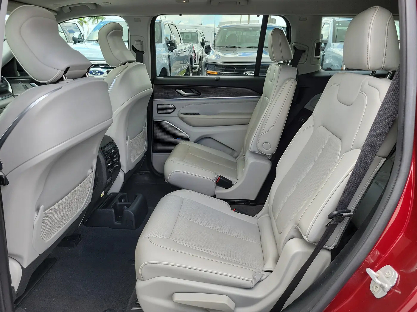 2021 Jeep Cherokee - $27,990