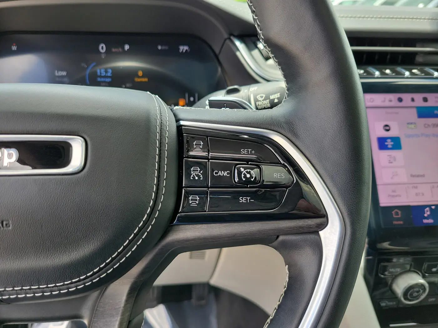 2021 Jeep Cherokee - $27,990