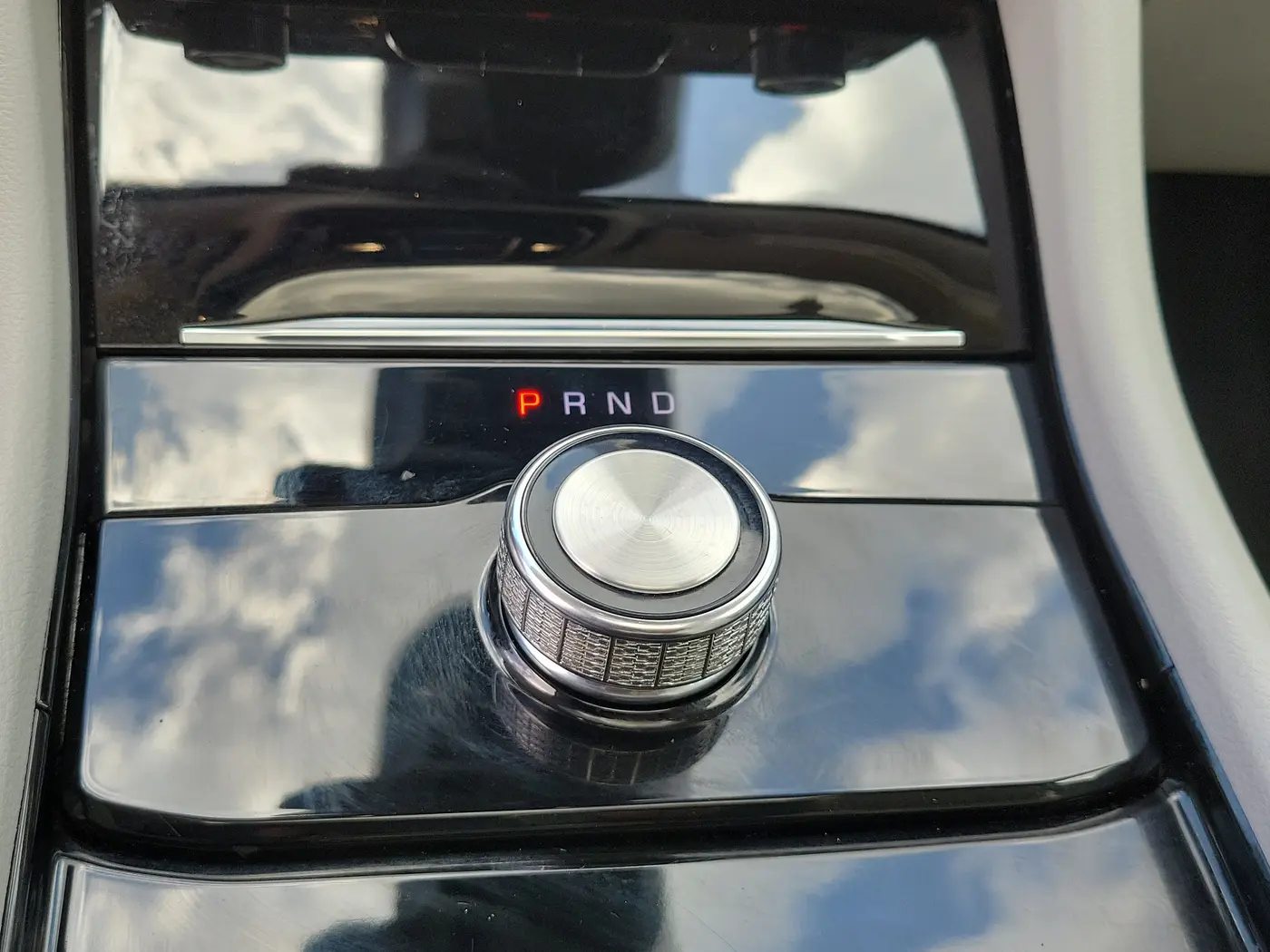 2021 Jeep Cherokee - $27,990