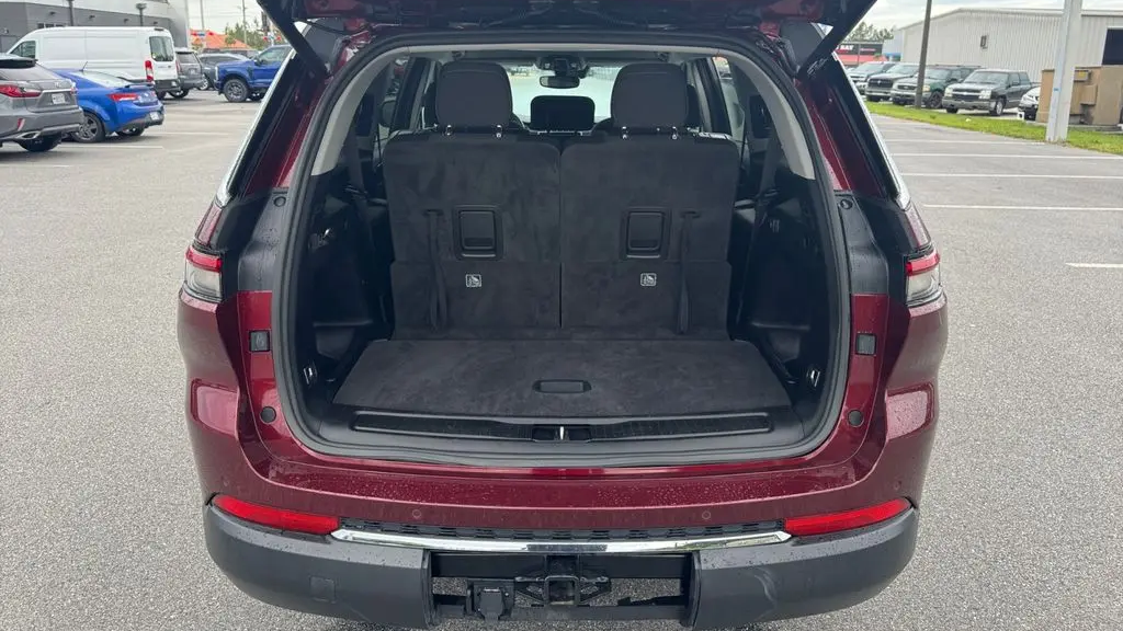 2021 Jeep Grand Cherokee L Laredo