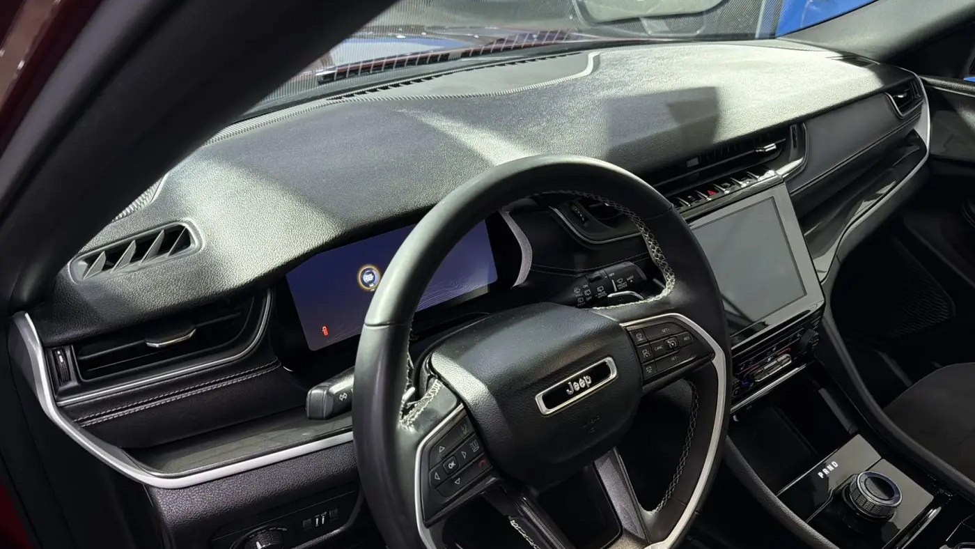 2023 Jeep Grand Cherokee L Laredo X