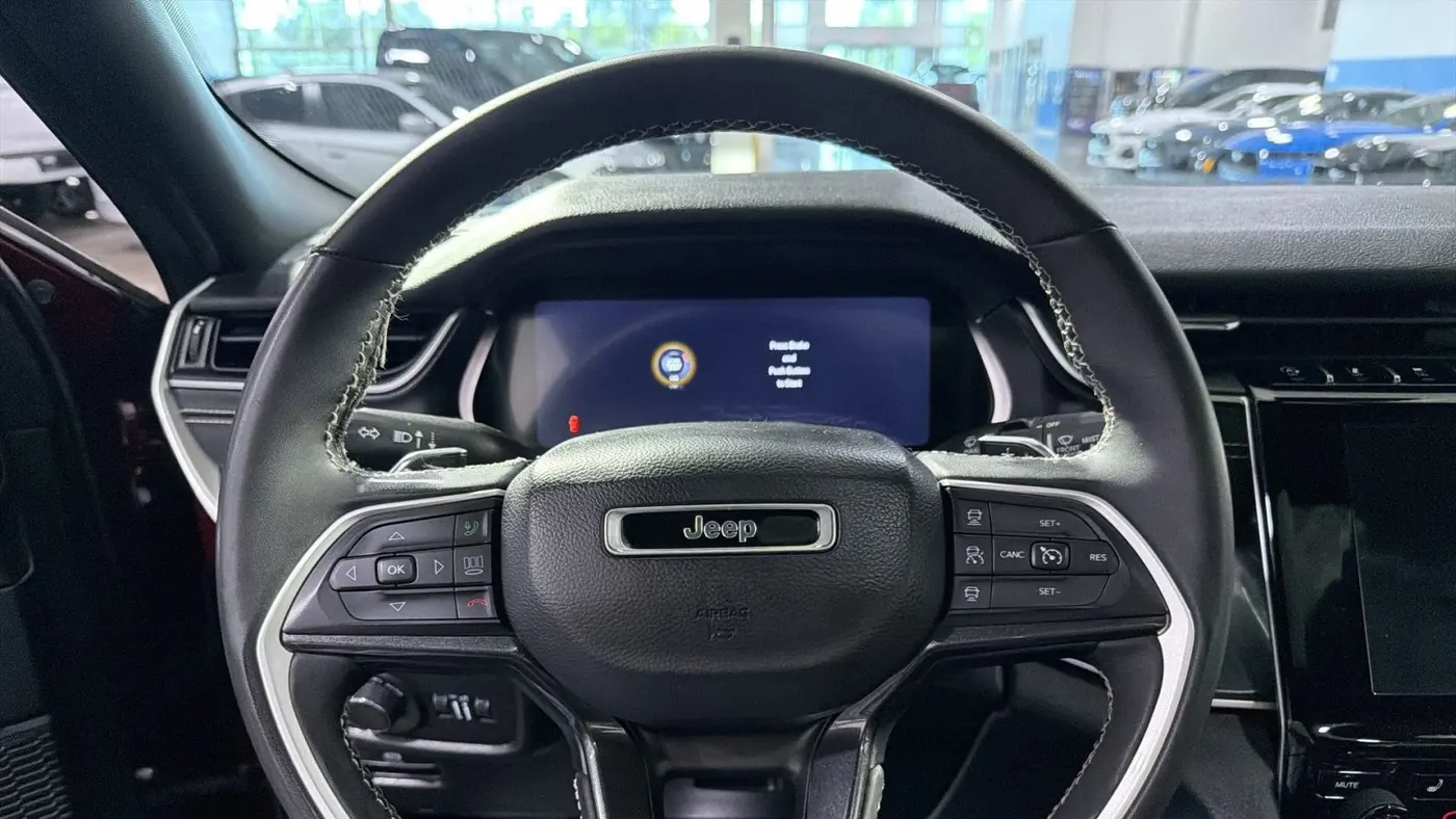 2023 Jeep Grand Cherokee L Laredo X