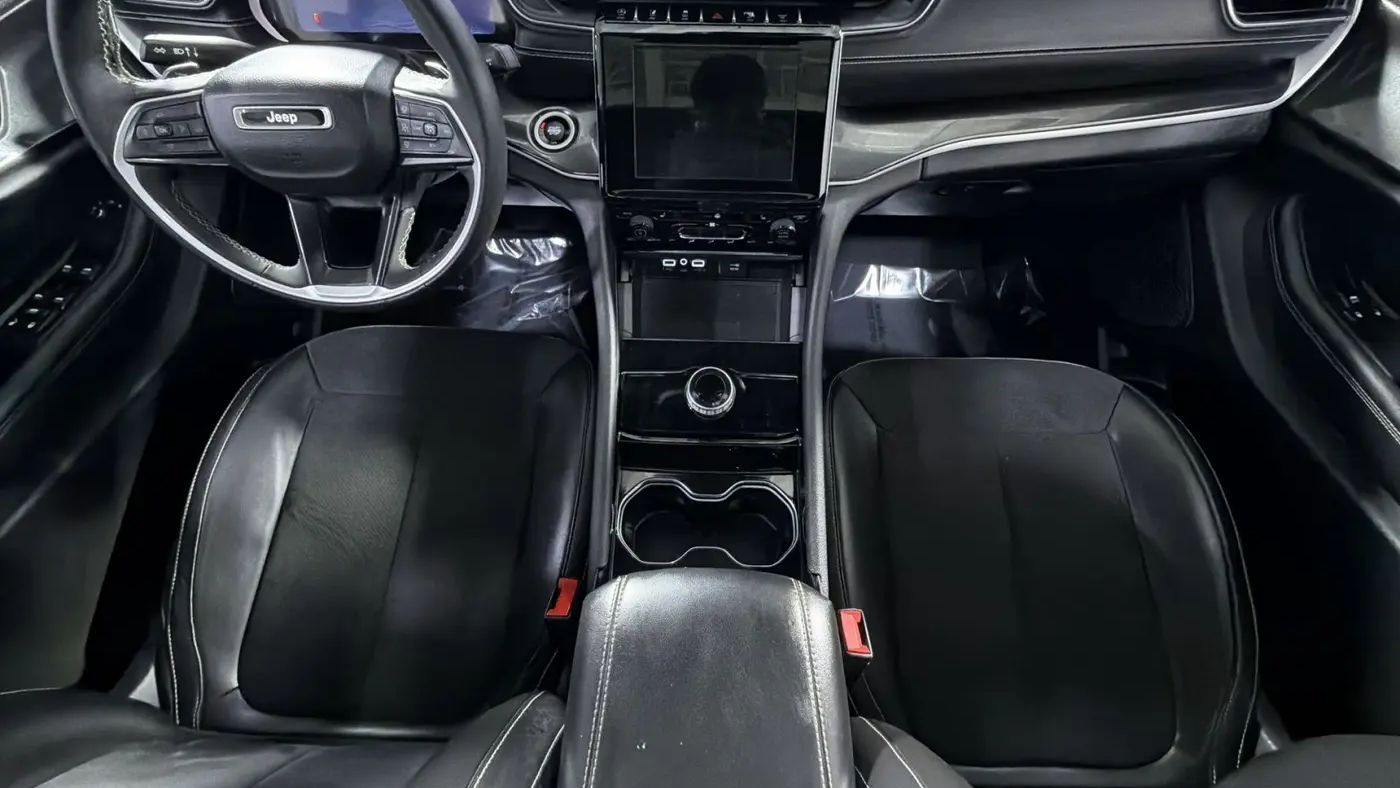 2023 Jeep Grand Cherokee L Laredo X