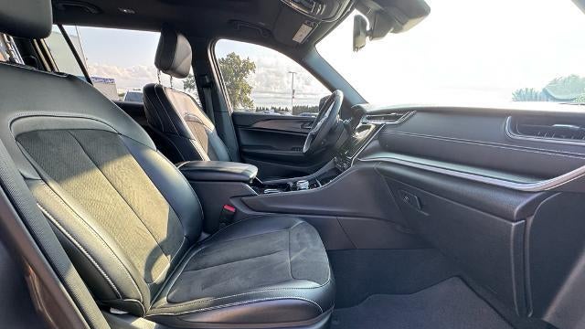 2023 Jeep Grand Cherokee L Laredo X