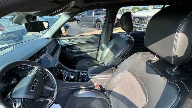 2023 Jeep Grand Cherokee L Laredo X