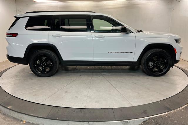 2023 Jeep Cherokee - $29,999