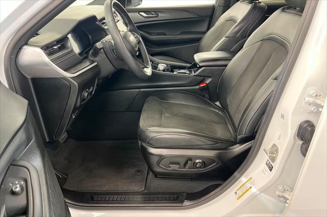 2023 Jeep Cherokee - $29,999