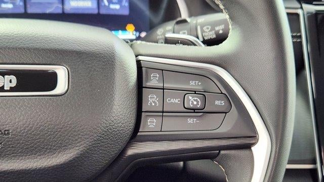 2023 Jeep Grand Cherokee L Laredo X