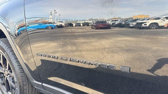 2024 Jeep Grand Cherokee L Laredo